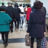 퇴근길(지하철 모습)